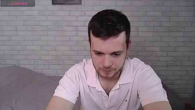 Snapshot of Alexxx_horny chatting on July 24, 2026, 8:56 am Alexxx horny online show from July 24, 2026, 8:56 am