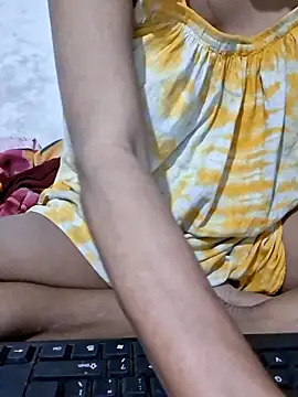 Snapshot of preya6 chatting on December 20, 2025, 10:17 pm preya6 online show from December 20, 2025, 10:17 pm