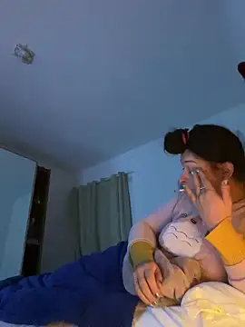 luanadigarda online show from December 24, 2024, 9:06 am