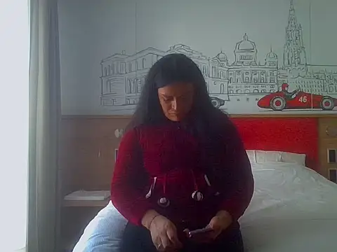 luanadigarda online show from February 9, 2025, 3:01 pm