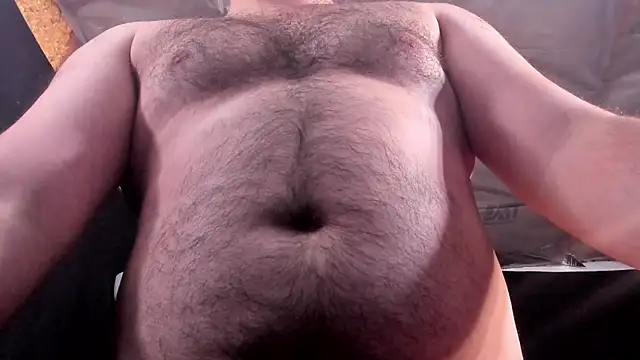 Metalstud online show from November 4, 2025, 2:21 am