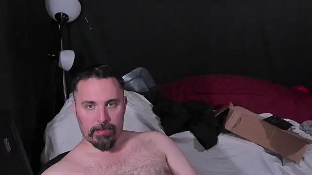 Metalstud online show from April 21, 2026, 2:26 am