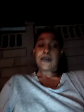 Lisaabrown  online show from April 14, 2026, 9:32 pm