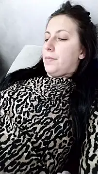 Snapshot of lolyforyou chatting on November 18, 2025, 7:13 am lolyforyou online show from November 18, 2025, 7:13 am