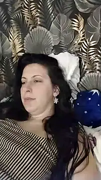 Snapshot of lolyforyou chatting on December 14, 2025, 12:27 am lolyforyou online show from December 14, 2025, 12:27 am