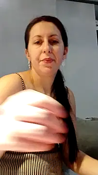 Snapshot of lolyforyou chatting on December 15, 2025, 8:18 am lolyforyou online show from December 15, 2025, 8:18 am