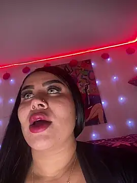 Emma Brown 12 online show from February 23, 2025, 8:44 pm