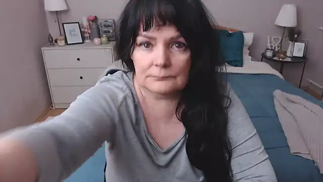 LeveMe2Nightt online show from December 22, 2025, 1:08 pm