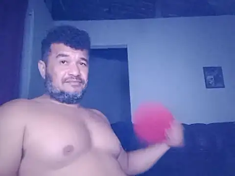 tarra122 online show from April 18, 2026, 2:37 am