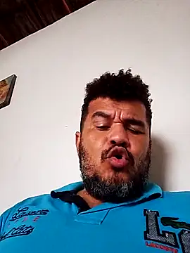 tarra122 online show from April 20, 2026, 5:59 pm