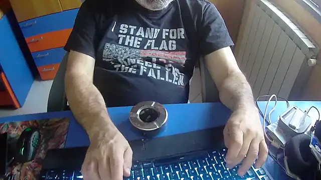 Snapshot of Tango128 chatting on July 20, 2026, 8:50 am Tango128 online show from July 20, 2026, 8:50 am