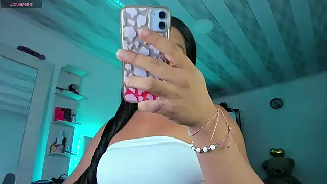 briitany hot online show from February 16, 2025, 11:16 pm