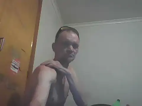 TooFknHorny1 online show from January 8, 2025, 7:13 pm