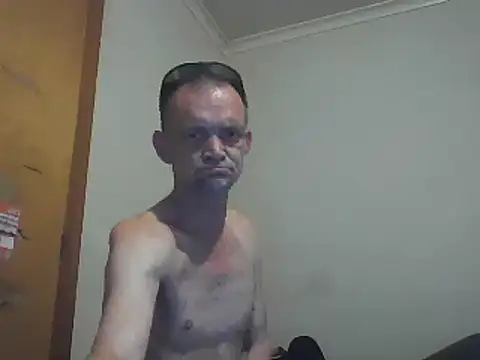 TooFknHorny1 online show from January 29, 2025, 5:13 pm