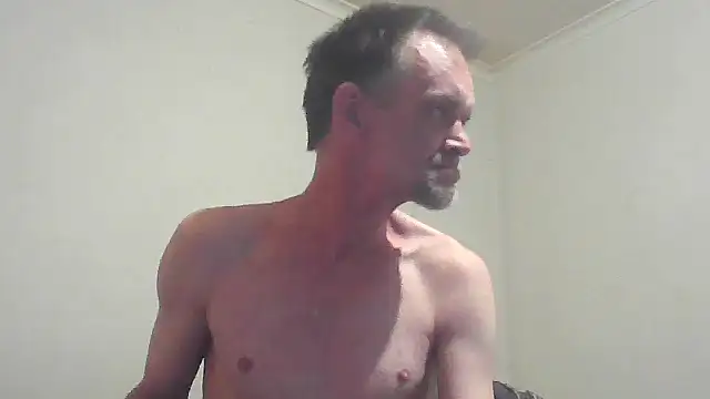 TooFknHorny1 online show from September 17, 2025, 8:32 pm