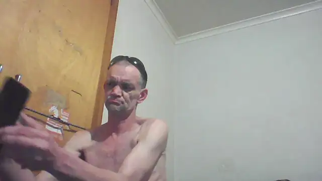 TooFknHorny1 online show from October 3, 2025, 1:57 am