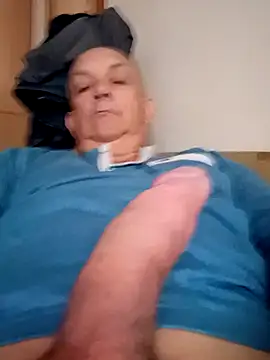 bigcock marusz online show from June 7, 2026, 3:43 am