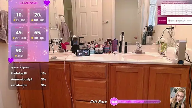 Snapshot of Blondiewithanass chatting on September 25, 2025, 1:09 am Blondiewithanass online show from September 25, 2025, 1:09 am