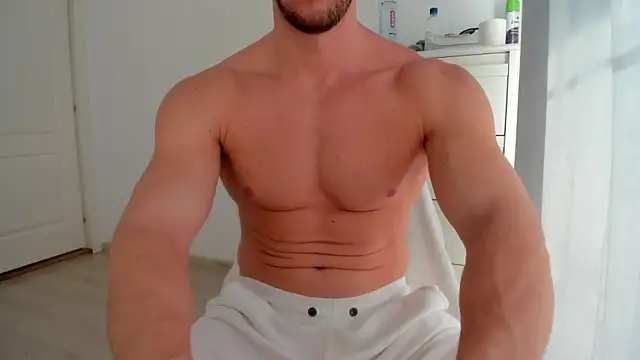 woolfiie online show from February 19, 2025, 9:06 am