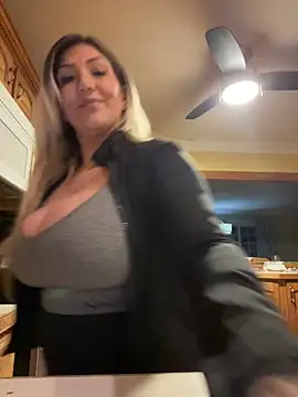 LittleMissEeve online show from March 17, 2025, 1:03 am