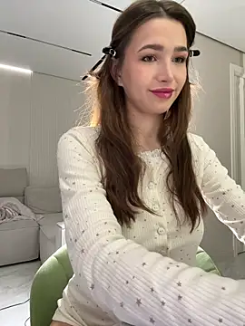 stefannichka online show from October 31, 2025, 4:24 am