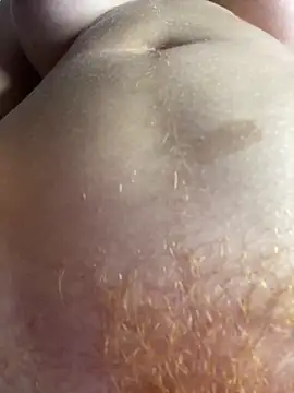 Niky Love online show from March 27, 2026, 5:24 am