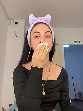 MeganHopeX online show from December 31, 2024, 6:37 am