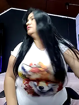 salomexlove 20 online show from February 13, 2025, 1:15 pm