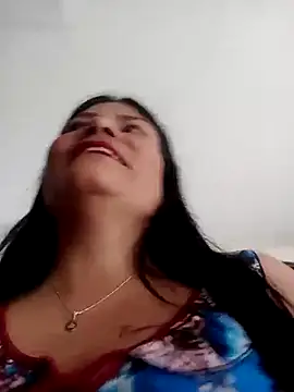 salomexlove 20 online show from March 1, 2025, 1:40 pm