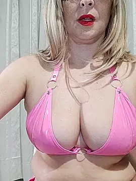 Vivian115 online show from October 17, 2025, 4:31 pm