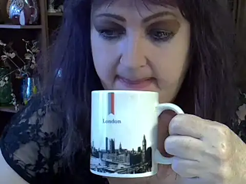 ElenaZed online show from February 17, 2025, 7:37 am