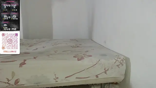 moon cat85 online show from January 11, 2025, 8:54 pm