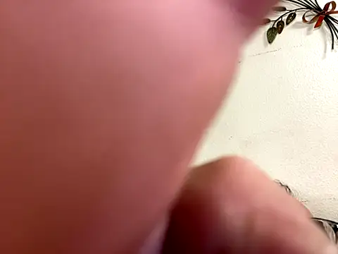 Trainee2Bpeed online show from September 19, 2025, 7:43 am