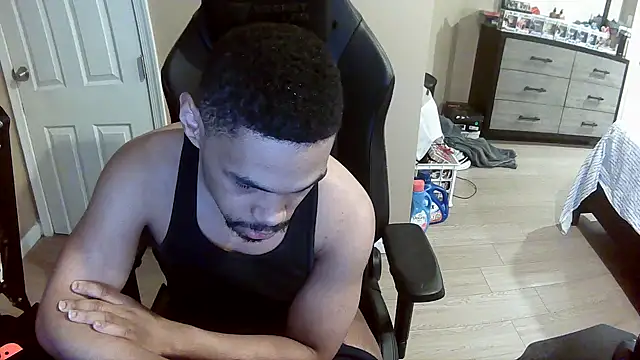 Neovergil0 online show from March 25, 2026, 6:03 pm