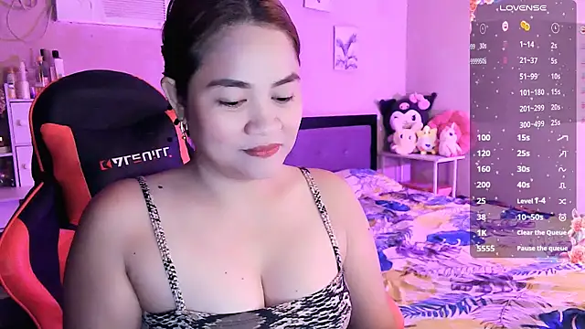 yenyen  online show from March 16, 2026, 1:55 am