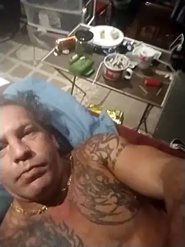 trucker1979 online show from October 6, 2025, 12:24 pm