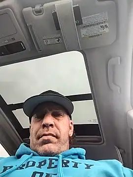 trucker1979 online show from April 5, 2026, 8:17 pm