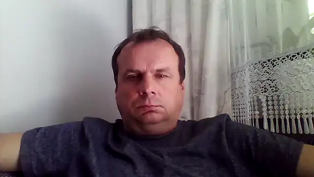 grzes19763 online show from May 6, 2026, 9:58 am