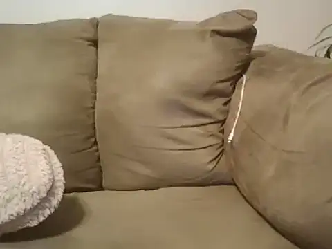 beautylovess online show from February 25, 2025, 9:31 am