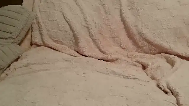 beautylovess online show from March 3, 2026, 12:22 pm