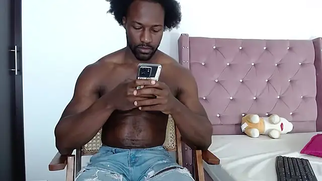 BlackNike online show from January 28, 2025, 12:43 pm