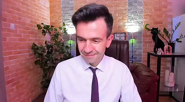 SteveTiger online show from February 17, 2025, 4:59 pm