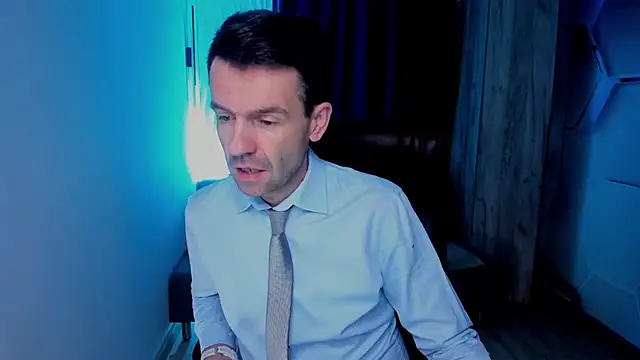 SteveTiger online show from October 19, 2025, 3:40 am