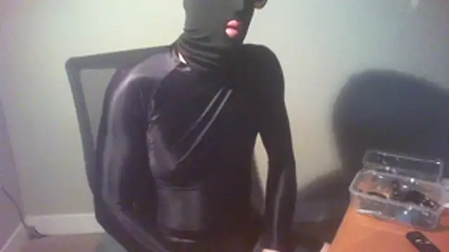 hugegock online show from January 18, 2026, 3:16 pm