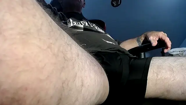 NewBegging69 online show from April 18, 2026, 4:00 pm