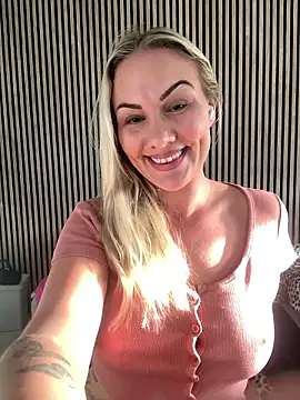 NastyMilf  online show from January 9, 2026, 8:39 am