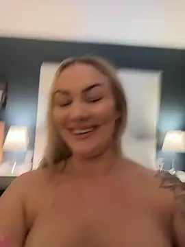 NastyMilf  online show from February 6, 2026, 8:34 pm