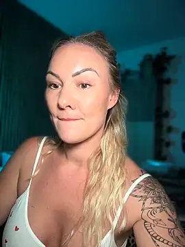 NastyMilf  online show from April 19, 2026, 6:21 pm