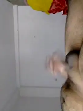 Rajx13123 online show from November 30, 2025, 9:24 am