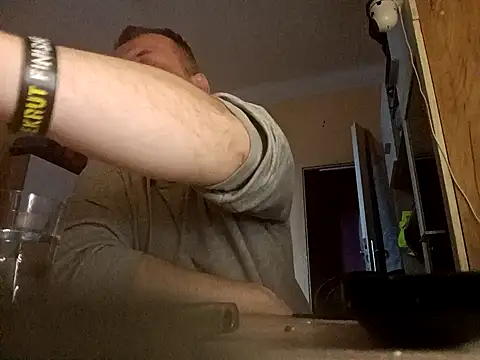 MrWhitePL online show from February 15, 2025, 2:44 pm